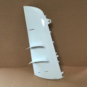 DEFLECTEUR INTERIEUR DROIT ACTROS MP4 CABINE CLASSIC/STREAM SPACE - PEINT EN BLANC ARTIK 9147
